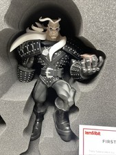 Netflix iam8bit The Witcher First Encounter Geralt Statue Limited Edition 97/350