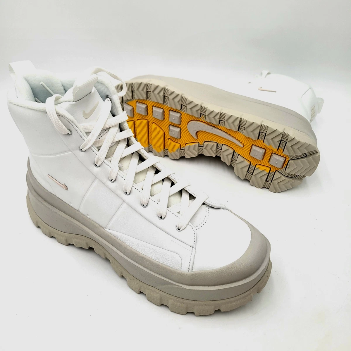 Nike White Winter Boots for Women for sale - eBay