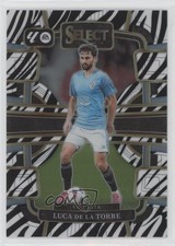 2023-24 Panini Select Liga Terrace Zebra Prizm 21/25 Luca de la Torre #51 5ya