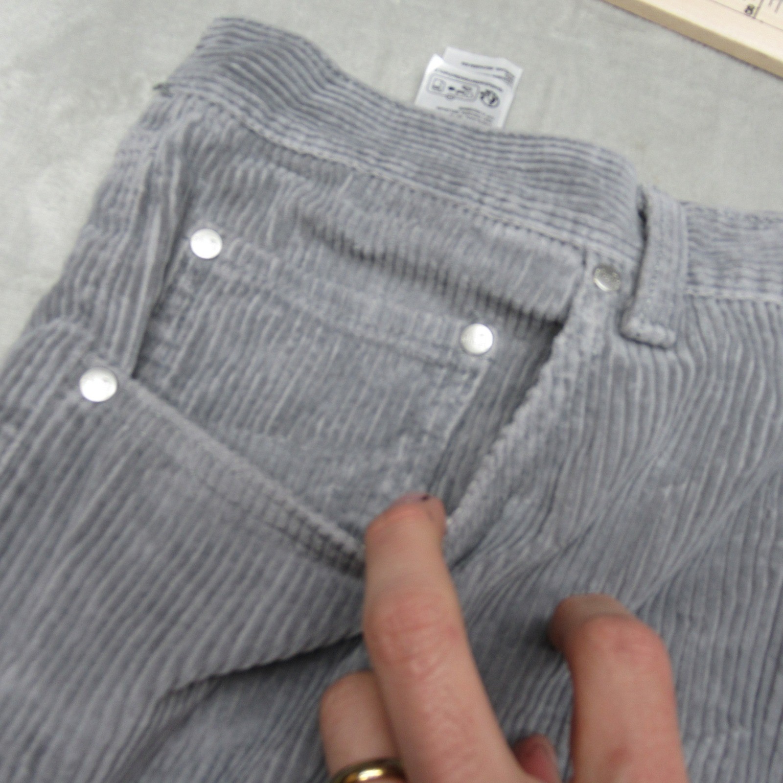 Levis Baggy Pants Mens 38x32 Grey Silver Tab Loose Fit Corduroy Straight VTG 90s thumbnail 10