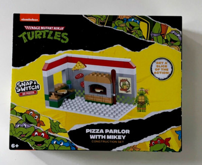 Teenage Mutant Ninja Turtles Construction Set Pizza Parlor With Mikey TMNT New