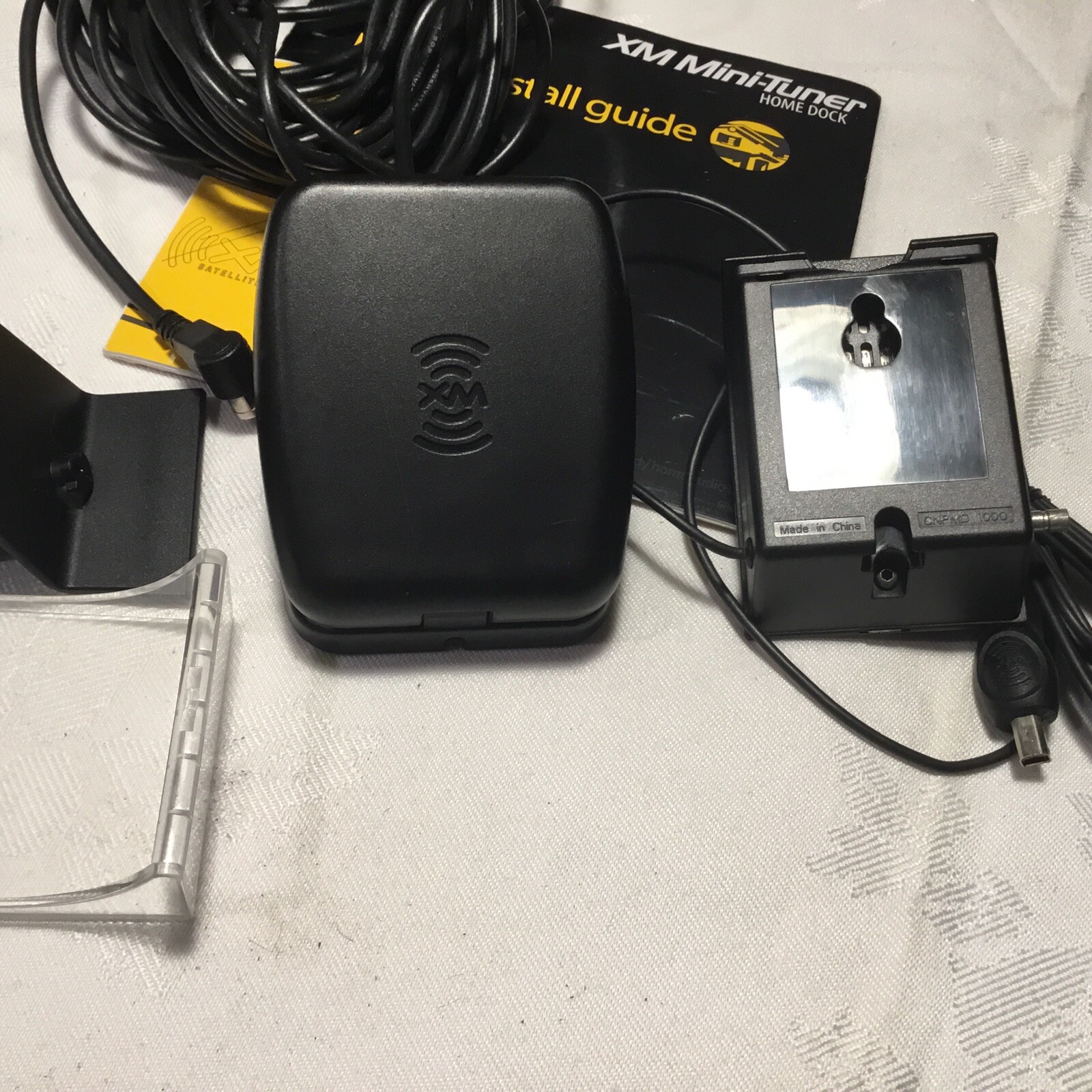 Xm Mini Tuner CNPMD1000 For XM Home Satellite Radio Receiver W/antenna