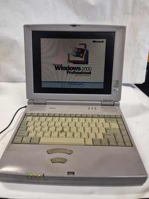 Vintage working Toshiba Satellite 330CDT Intel Pentium MMX Windows
