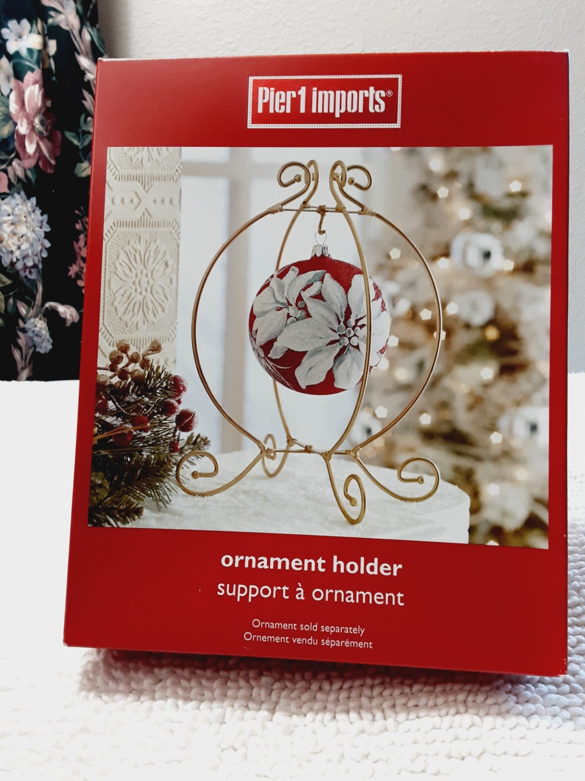 PIER 1 IMPORTS Goldtone Foldable Single Ornament Holder Display Stand With Box