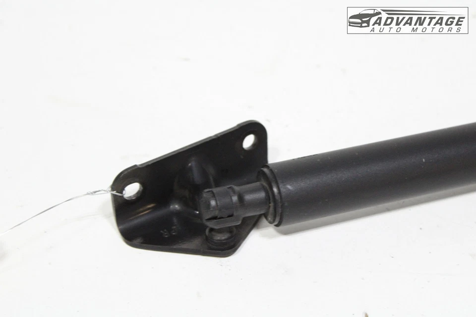 2019-2024 CHEVROLET BLAZER REAR RIGHT TAILGATE LIFT SHOCK STRUT SUPPORT OEM - Image 3 of 4