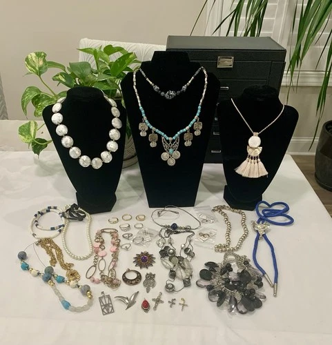 Lot of 33 Vintage to Modern Costume Jewelry Necklaces Rings Pendants More #15