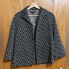 Lafayette 148 sz 8 New York black white geo abstract blazer wool silk blend.