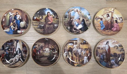 Set of 8 Collectible Plates From Artaffects Featuring the Life of Jesus Series 