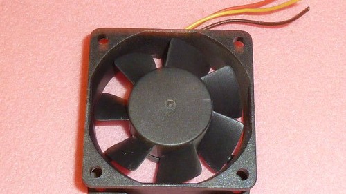 NEW 1PC ADDA AD0605MB-A72GL DC Fans 60x25mm 5VDC 0.20A BallBr 3rd Wire MedSpeed - Picture 6 of 6