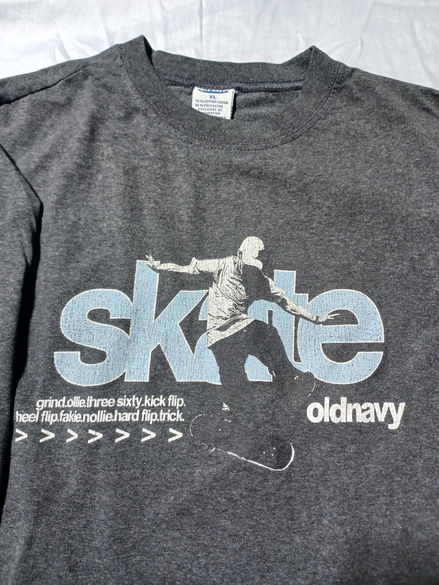 Vintage 2000s Y2K Old Navy Skateboarding Skate Long Sleeve T Vintage 2000s Y2K Old Navy Skateboarding Skate Long Sleeve T
