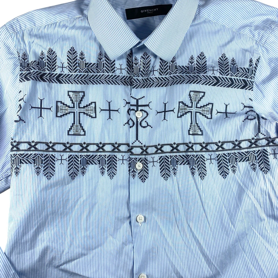 Camisa masculina grande GIVENCHY Ricardo Tisci Runway - Imagem 2 de 4