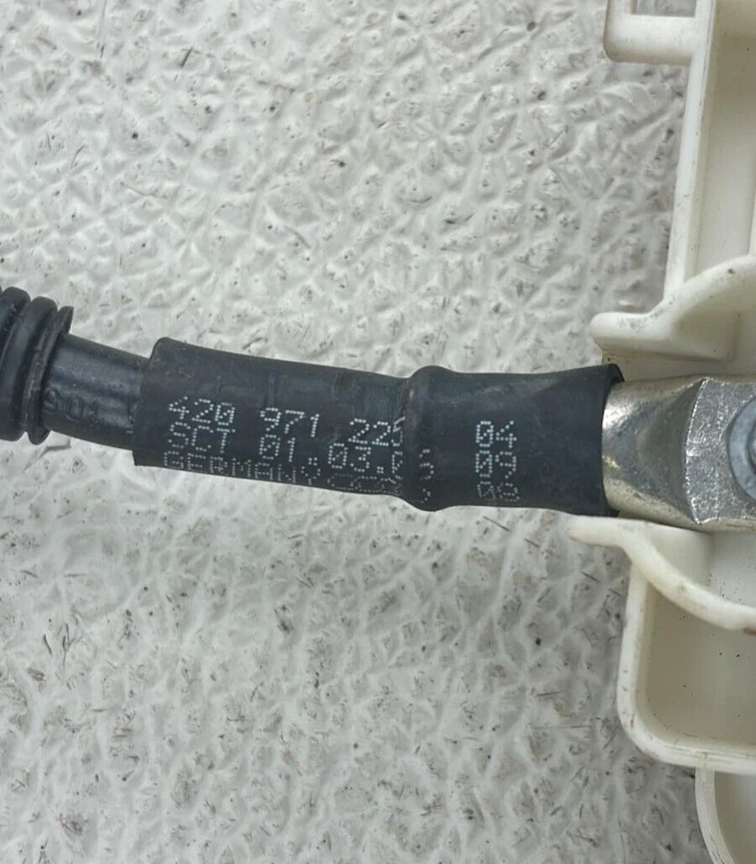 Arnés de cables de batería para Audi R8 2008-2012 420971225 OEM Foto 2 de 4