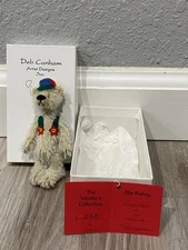 DEB CANHAM Artist Designs OKE DOKEY, Woebe Bears Coll. 3.75" Mohair