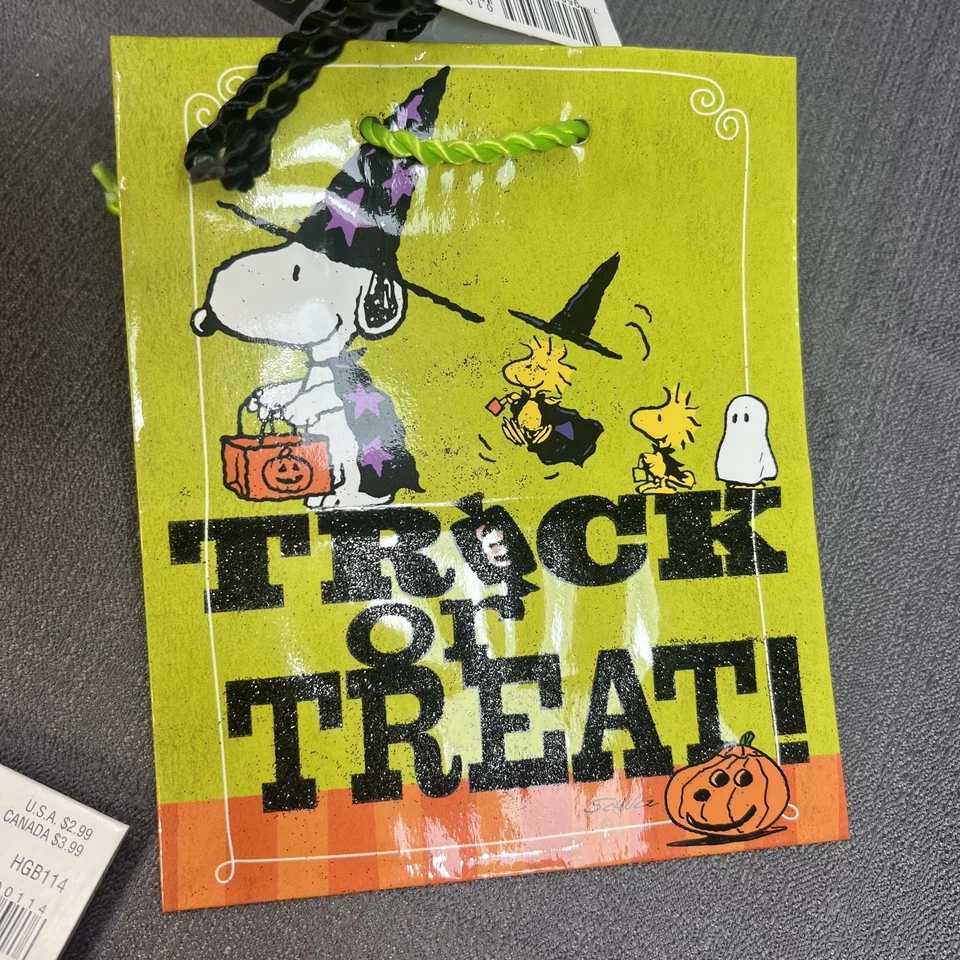 Bolsas pequeñas de regalo Hallmark 2010 Peanuts Snoopy, Lucy, Woodstock Halloween Foto 3 de 4