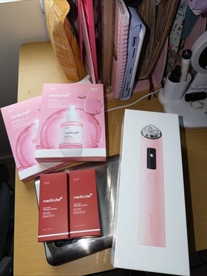*NEW* Medicube AGE-R Booster Pro X2 + EGF NAD Serum 2x + PDRN Pink Serum Mask 2x