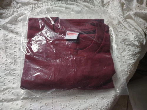 Tee shirt autocollant suprême XL/FW21