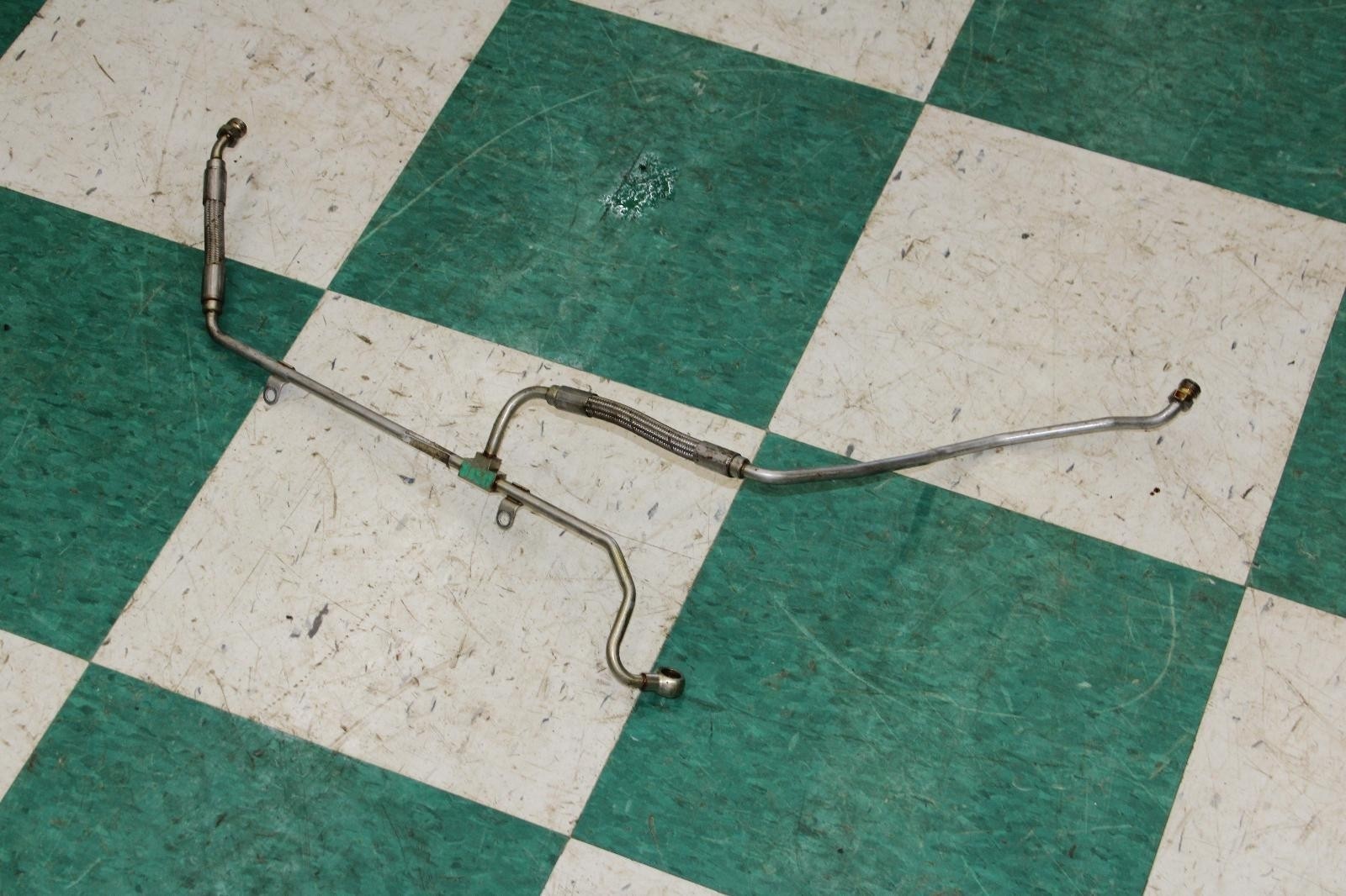 Bentley Flying Spur 2013-2018 Turbo oil line