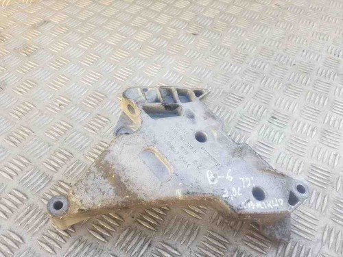 VW PASSAT B7 ALLTRACK 365 Motorhalter rechts 03G199207 2.00 Diesel 32157058