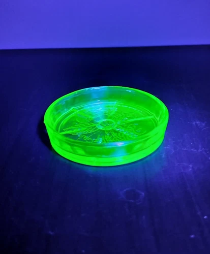 Depression Era Uranium Glass Trinket Dish – Raised Fruit & Leaf Pattern