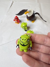 LEGO Mighty Eagle Minifigure Lot Of 5 - 75826 Angry Birds Used King Pig's Castle