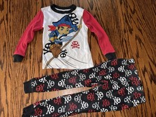 Boys Size 4 Disney Jake Neverland Pirates Long Sleeve Snug Fit 2 Piece Pajama
