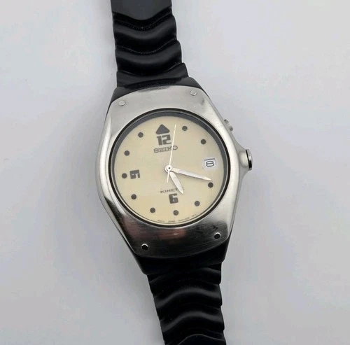 Seiko Kinetic Vintage Sport Watch Full Lume Dial Ref. 5M42-0E49 Japan Aug 1997