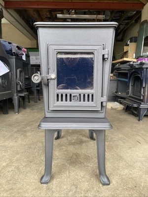Jotul 602 klassischer Gusseisen-Holzofen schwarze Oberfläche 5 Zoll oberer Rauchabzug #2