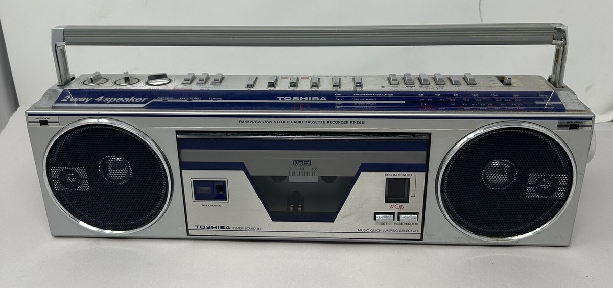 ラジオ・コンポ National TV/RADIO/CASSETTE RECORDER My Japanese TV/radio/cassette recorder from the late 70s : r