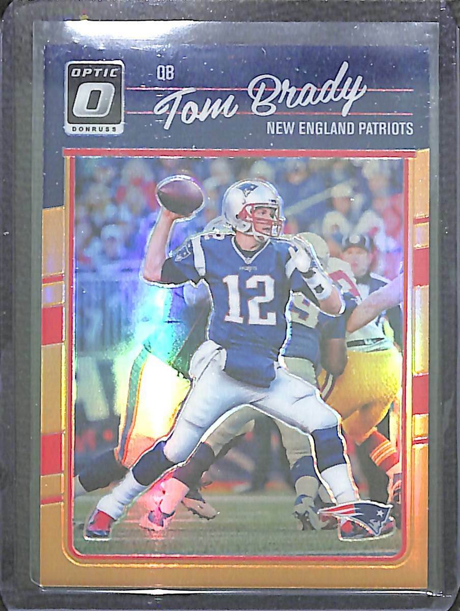 2016-17 Donruss Optic Orange Prizm #62 Tom Brady No 54 of 199