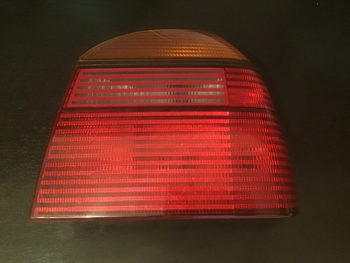 Rückleuchte Rücklicht Heckleuchte rechts VW Golf III (1H) 1H6945111