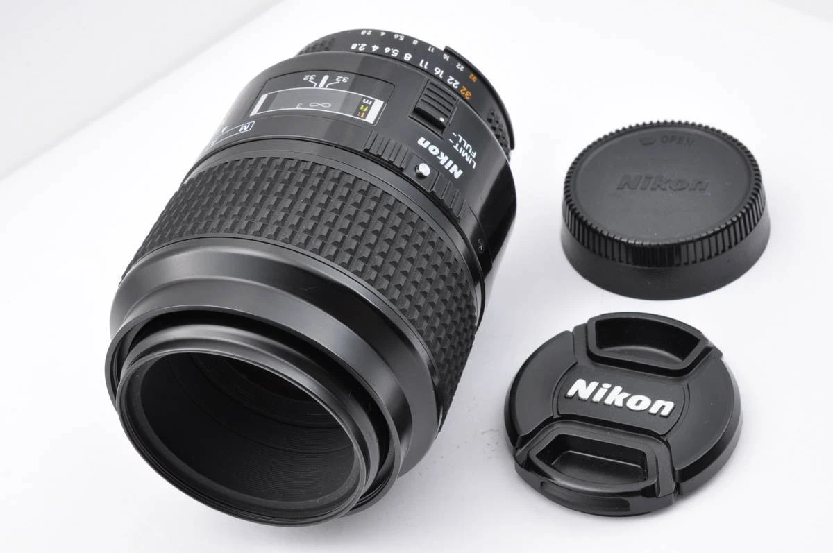 EB10 NIKON AF Micro 105mm F/2.8 D Auto Focus Lens