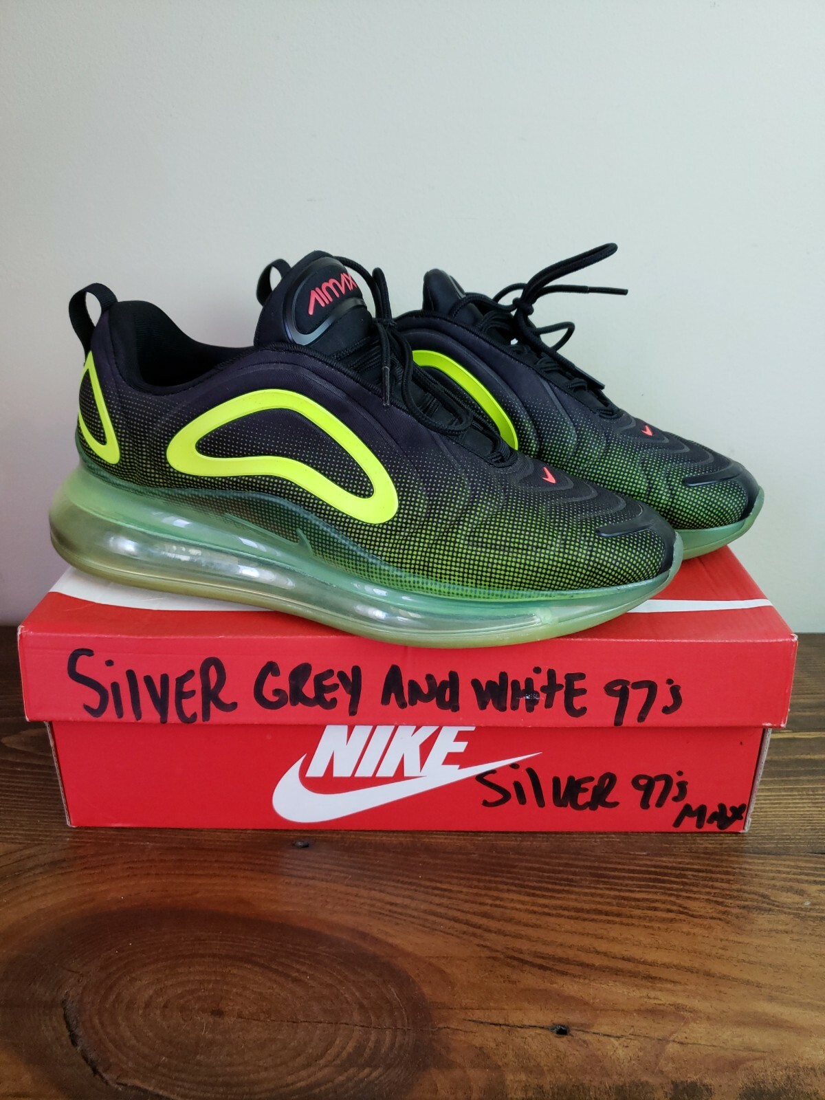 Nike Air Max Men's 720 Black/ Bright 