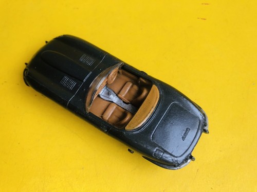 Corgi Toys Jaguar XK E Type - Picture 6 of 8