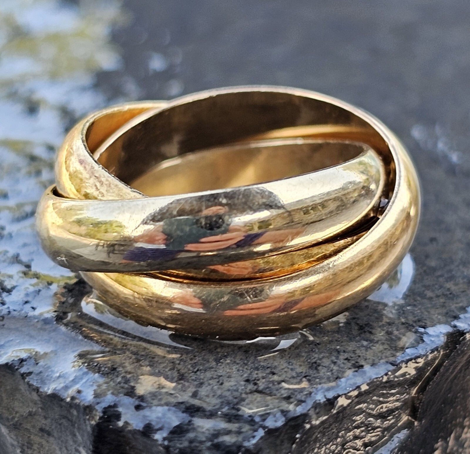 Cartier Trinity 18k Tri-Color Gold Rolling Wedding Band Ring Size US 5.25-image