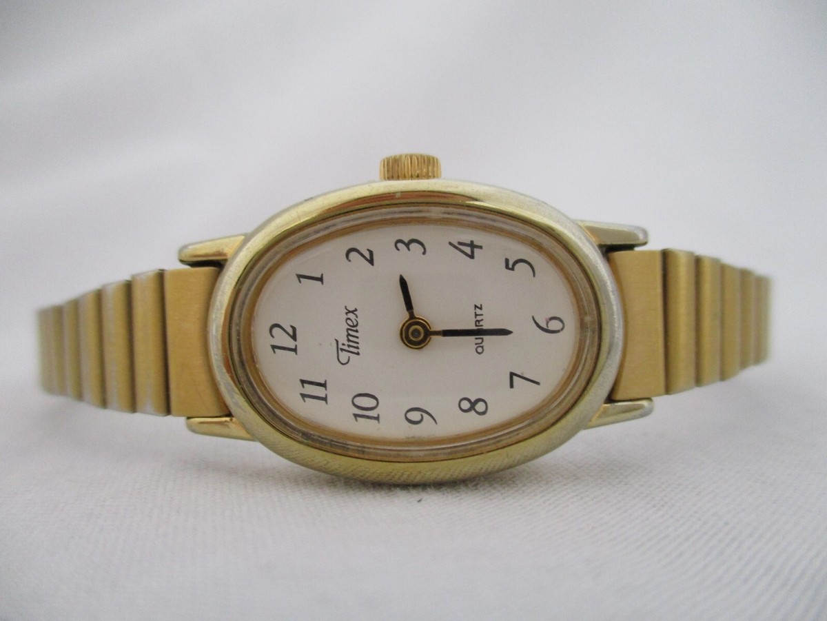 Timex Women's Gold Toned Stretch Band Analog Watch *Working Timex Women's Gold Toned Stretch Band Analog Watch *Working