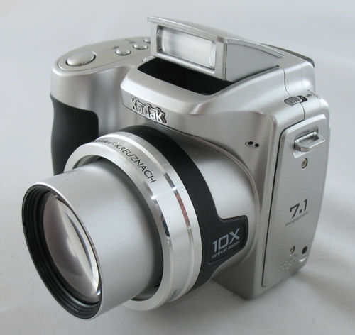 Kodak EasyShare Z710 Compact Digital Camera 7.1MP CCD 10x Optical Zoom +1GB Card - Picture 4 of 12