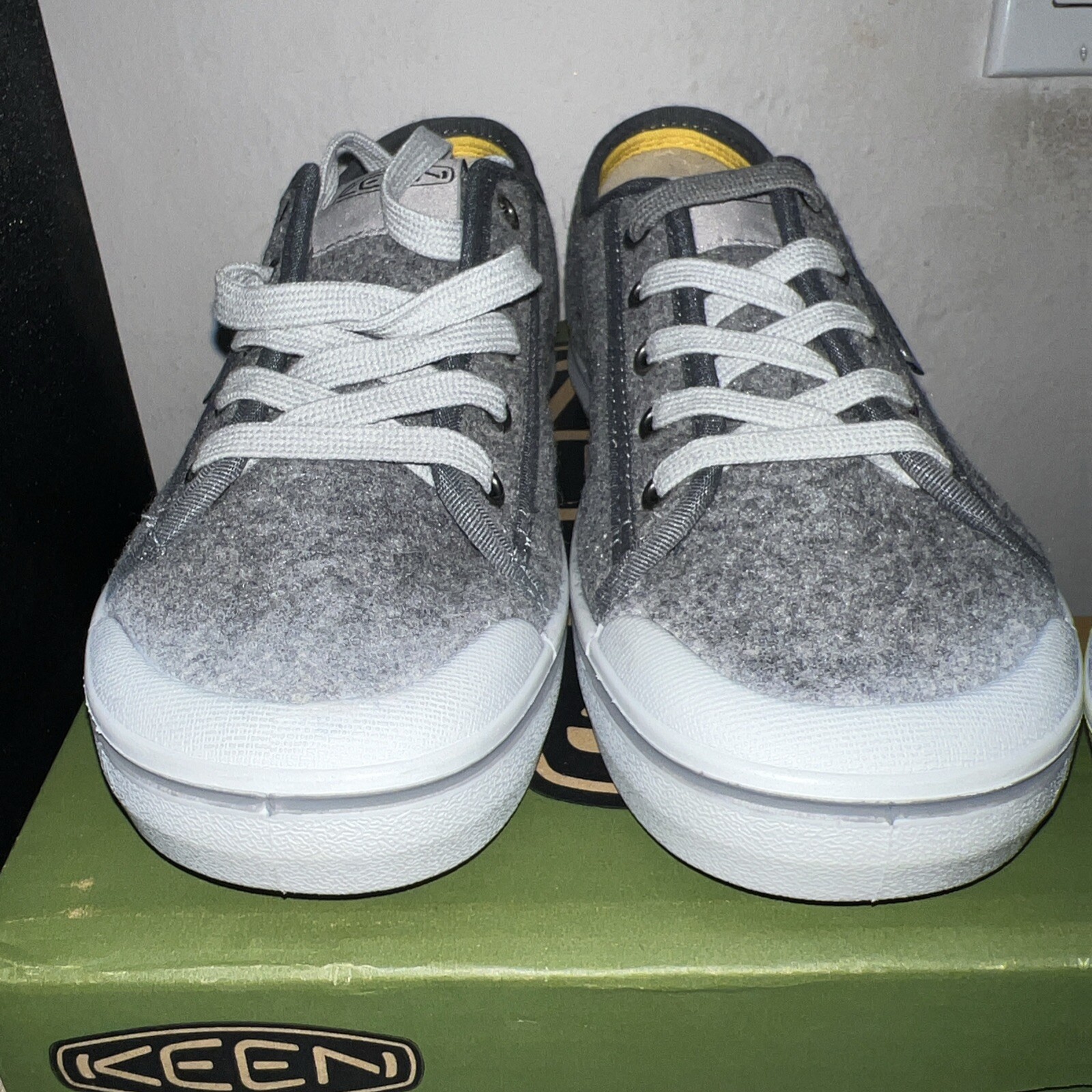 KEEN Sneaker da ginnastica casual da donna Elsa Lite grigio in feltro Raven 5 5