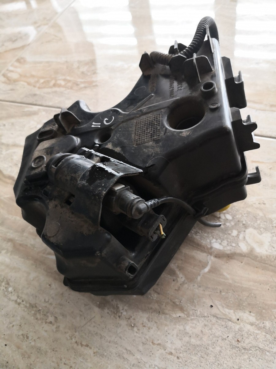 Peugeot 308 2015/ADDITIVE DOSING TANK/7330317AA/9800390280 