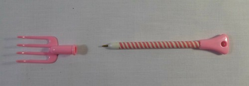 ZOOZOO STATIONERY VTG 1985 HAND TOOL PINK RAKE BALL PEN TAIWAN DOESN'T WRITE - Picture 3 of 8