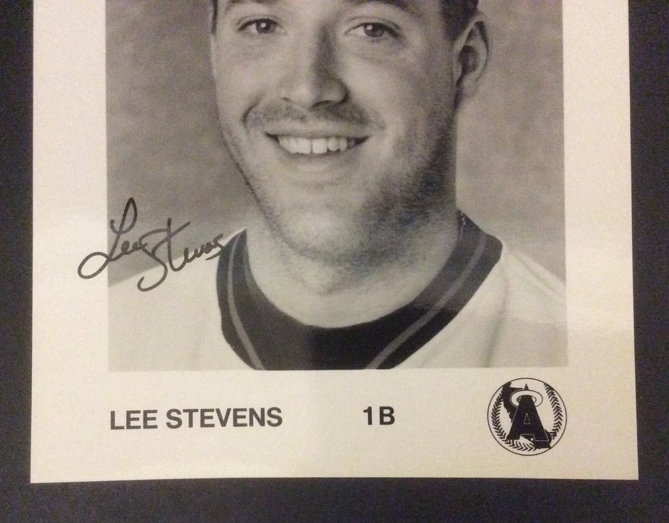 Fotografía autógrafa de Lee Stevens California Angels 8x10 promoción del equipo Foto 3 de 4