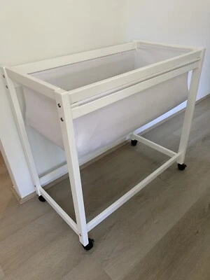 tasman essentials rascali bassinet