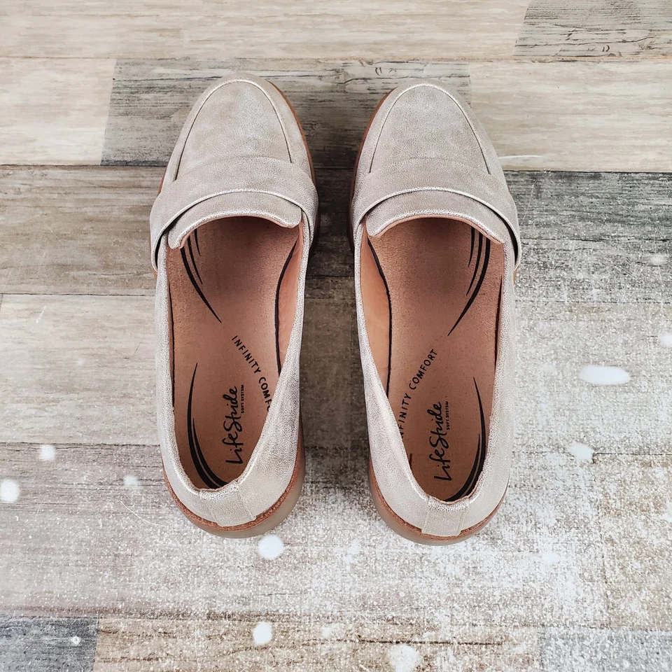 Mocasín LifeStride Ollie para mujer talla 8 ancho dorado suave metálico sin cordones punta redonda Foto 4 de 4