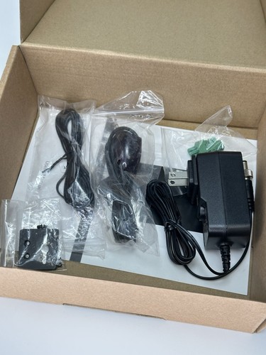 New Monoprice Blackbird 4K Pro HDBaseT Extender Kit – 4K@60Hz HDR 230ft - Picture 2 of 5