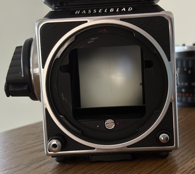 Hasselblad 503CW, A12 IV Back, Acute Matte D Screen (USA Seller)