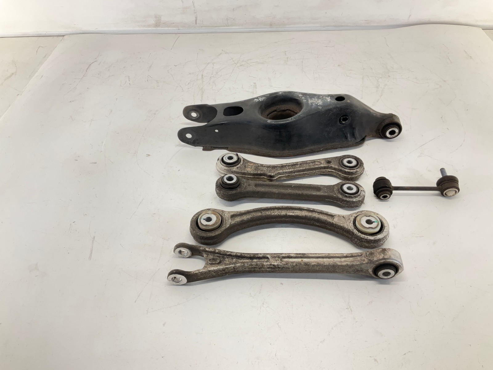 14-17 MASERATI Ghibli Rear Right Passenger Control Arm Set Of 6 CM