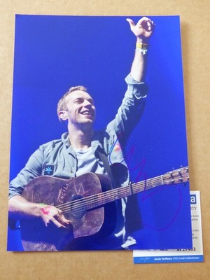 COLDPLAY Chris Martin signed Autogramm signiert auf 20x27,5 cm Foto ACOA COA