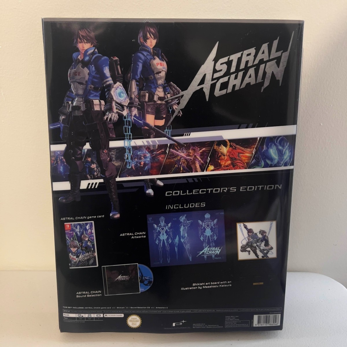 Nintendo Switch] Astral Chain Collector's Edition - Platinum Games