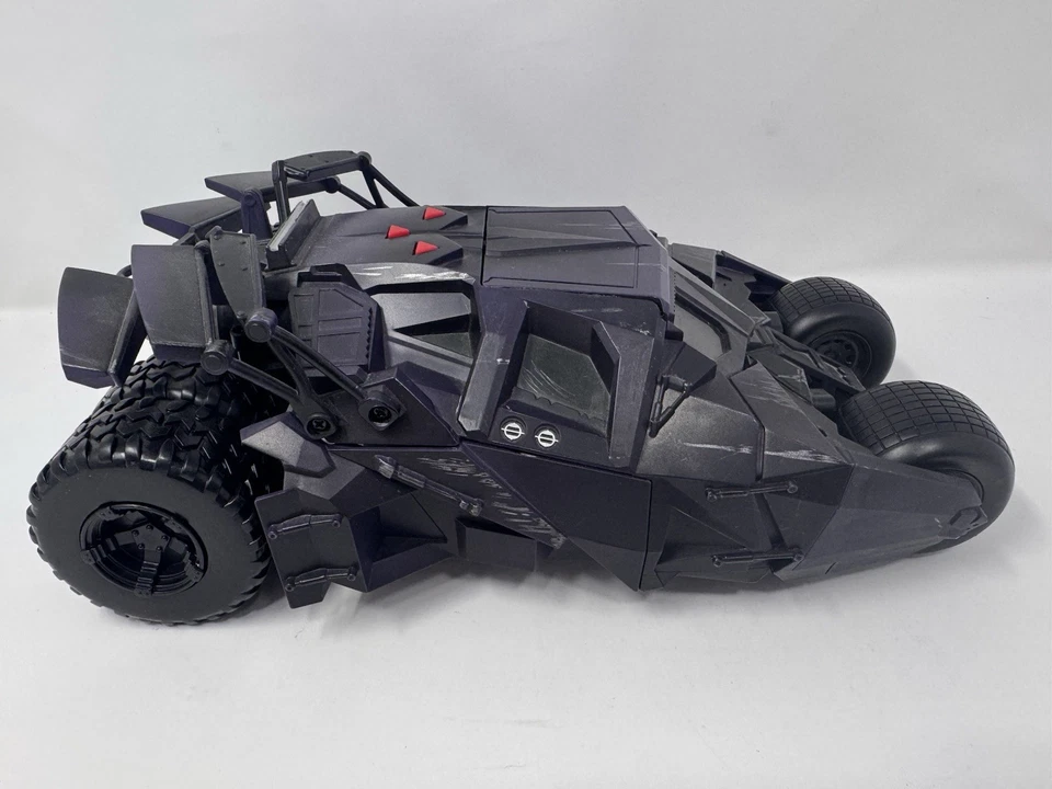 2012 Batman Dark Knight Rises Assault Tumbler Batmobile 13” Mattel (Video) - Image 4 of 4