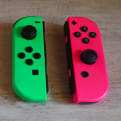 Nintendo Joy-Con Controller Set für Nintendo Switch Grün/Rosa mit Schlaufen