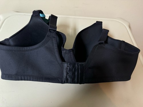 Vanity Fair Beauty Back Bra 38C Black, Triple Hooks No-poke Underwire Wide Strap - Picture 3 of 4